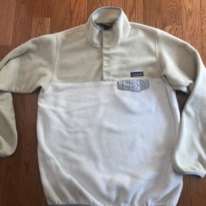Women’s size L Patagonia button fleece